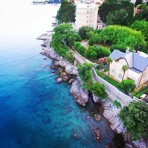 Apartman By The Sea, Abbázia